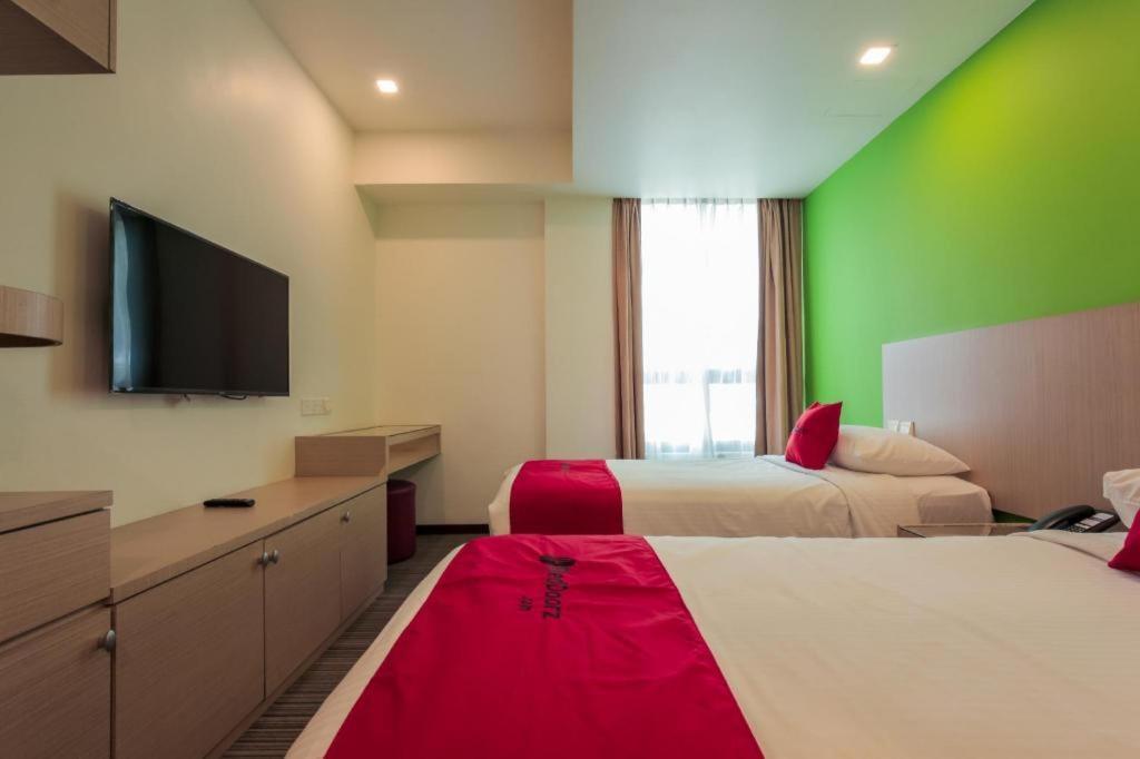Reddoorz Premium @ Balestier Hotel Singapore Buitenkant foto