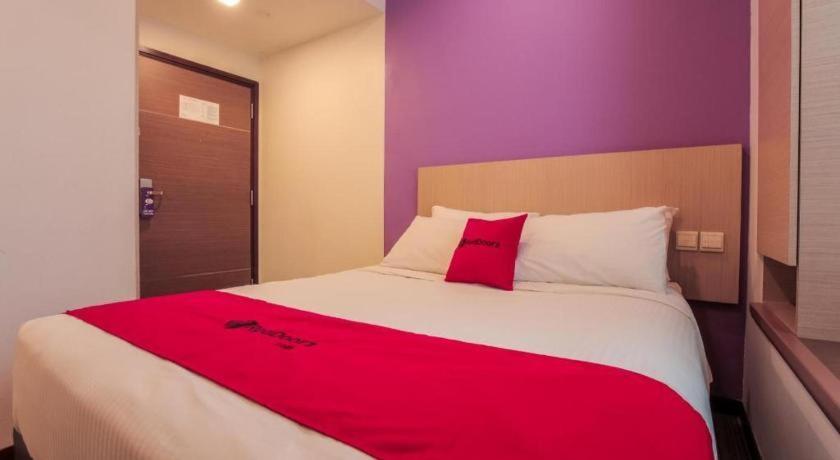 Reddoorz Premium @ Balestier Hotel Singapore Buitenkant foto