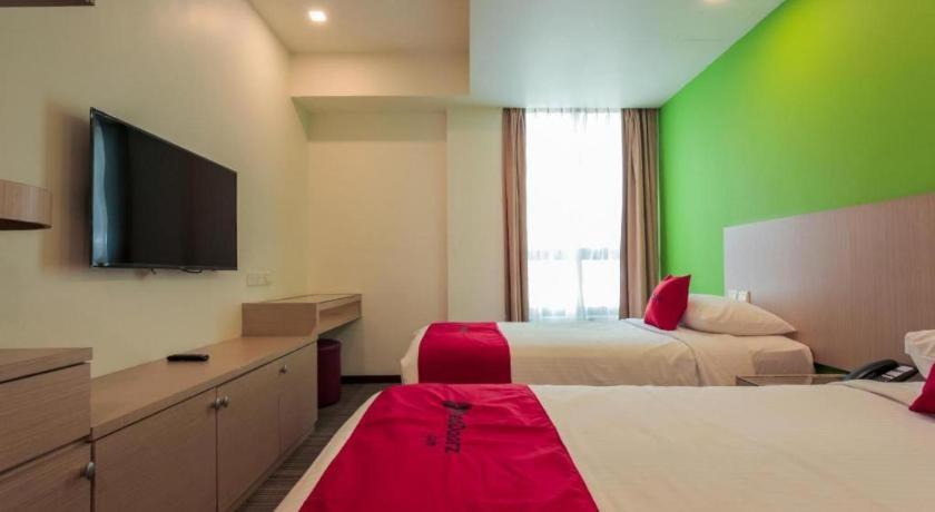 Reddoorz Premium @ Balestier Hotel Singapore Buitenkant foto