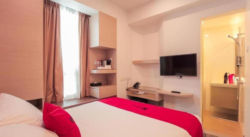 Reddoorz Premium @ Balestier Hotel Singapore Buitenkant foto