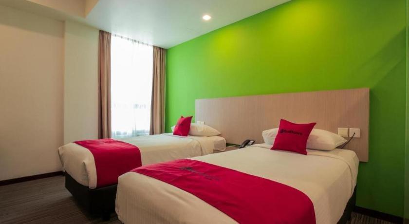 Reddoorz Premium @ Balestier Hotel Singapore Buitenkant foto